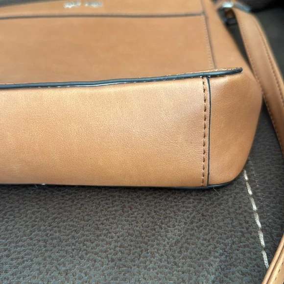 Nine West Crossbody - Picture 7 of 10